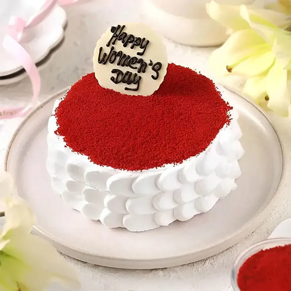 Elegant RedVelvet Frosted Cake